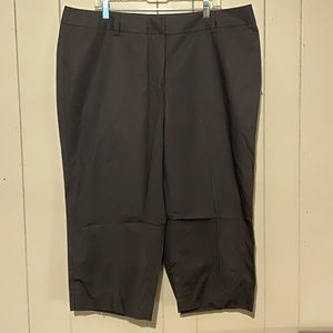 NWT Black Rafaella Woman Dress Capris